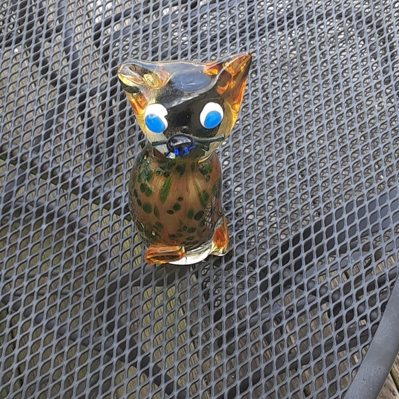 Very cool vintage handblown glass cat